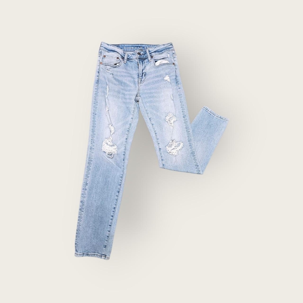 American Eagle Outfitters Light Blue Distressed Slim Fit Jeans